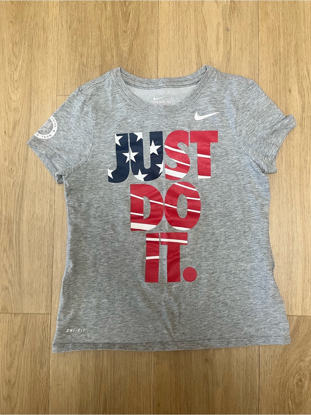 Nike Gray Short-Sleeve 'Just Do It' Tee with Red & Blue Graphic
